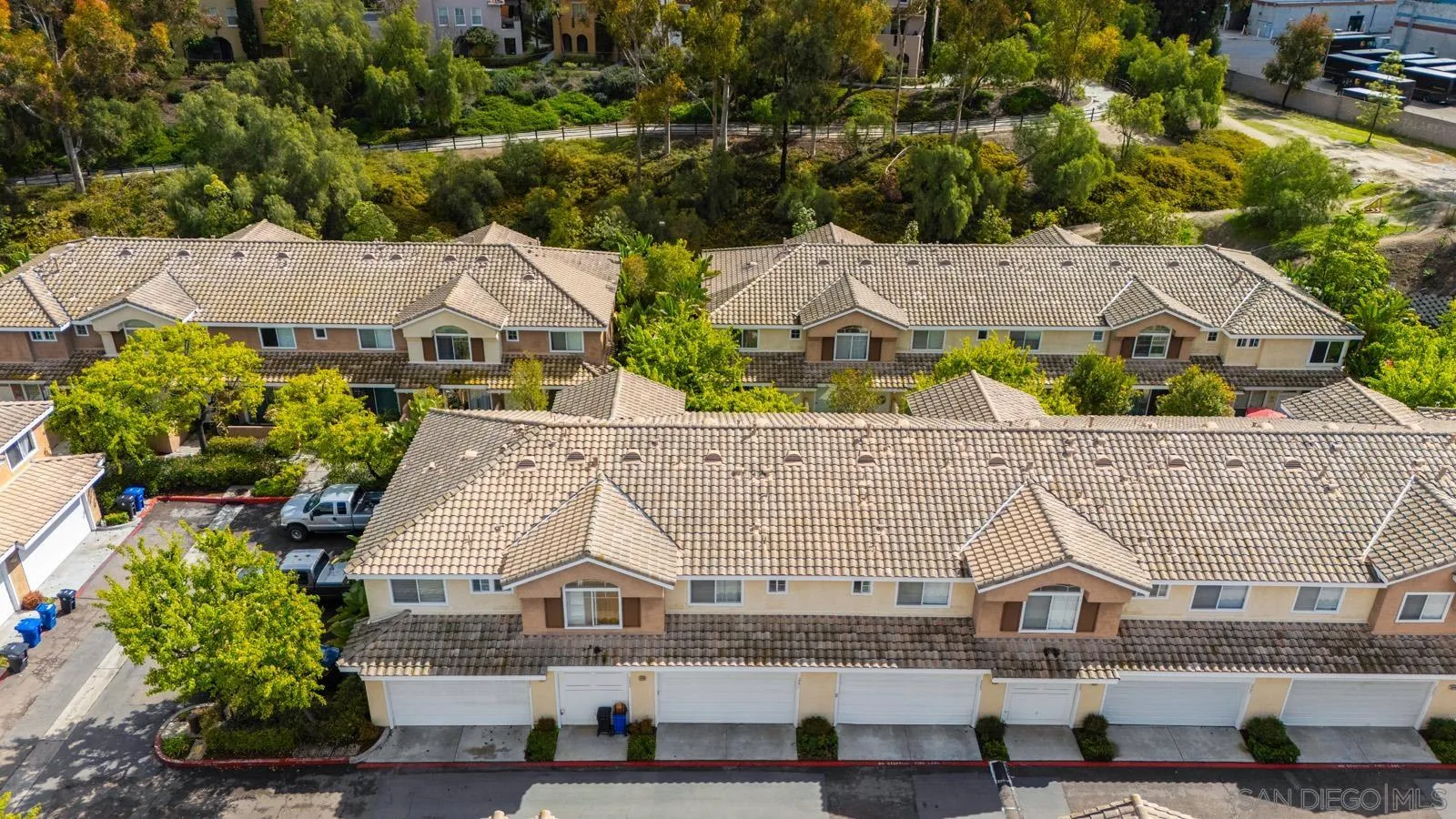 2291 Cabo Bahia Chula Vista, CA 91914 - Photo 38 of 45 an aerial view of residential houses with outdoor space and parking