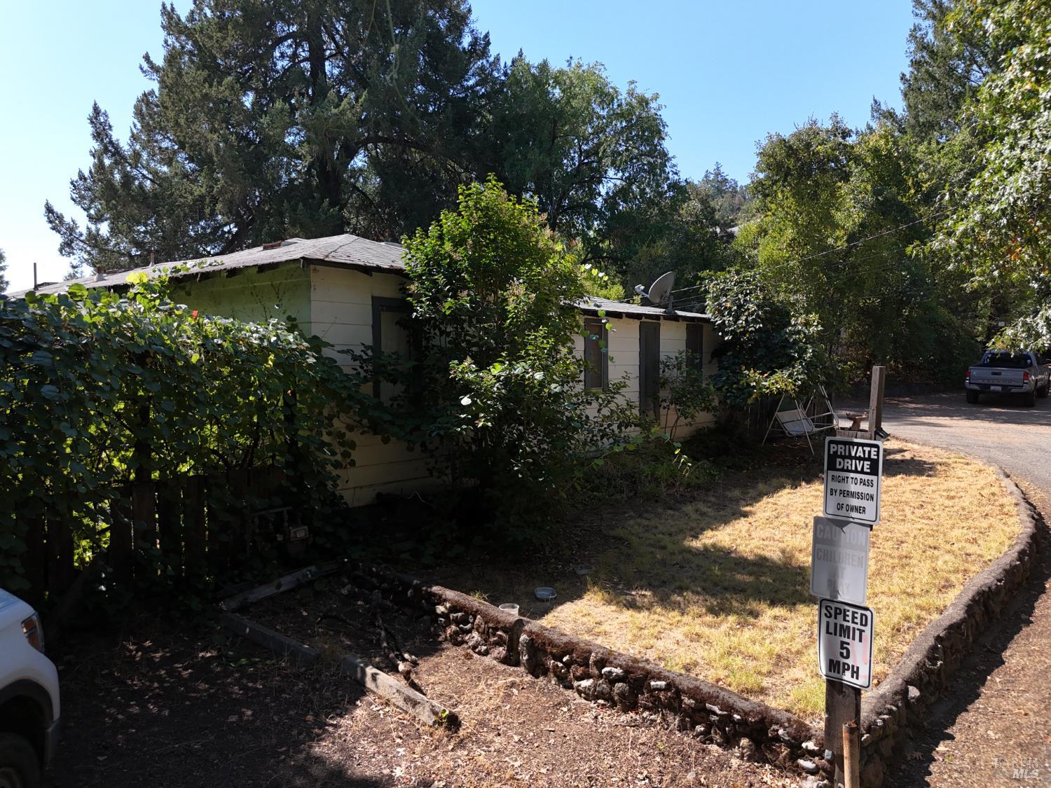 2140 South State Street Ukiah, CA 95482 - Photo 16 of 67 a view of a backyard with plants