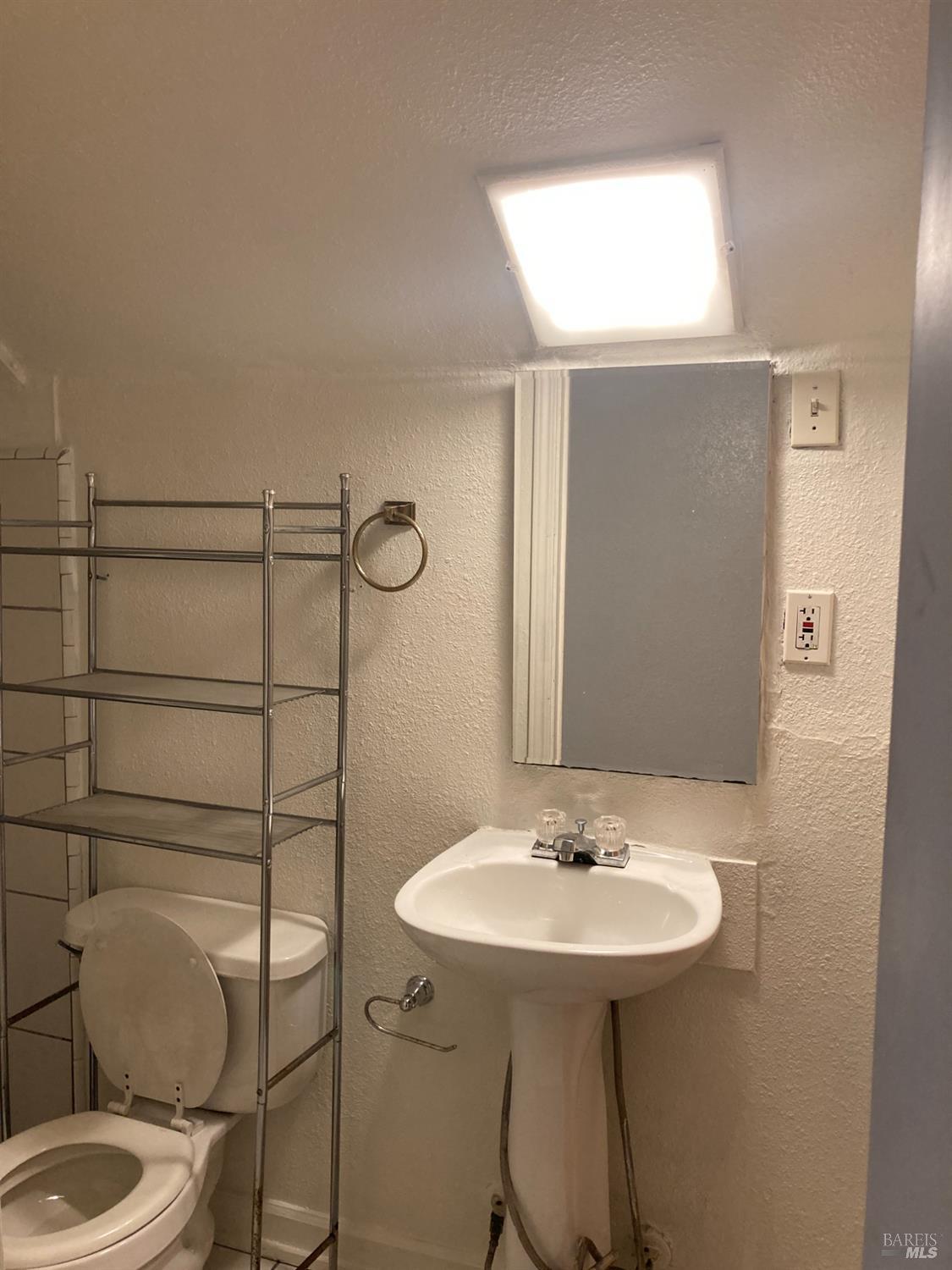 2140 South State Street Ukiah, CA 95482 - Photo 39 of 67 a bathroom with a sink toilet and shower