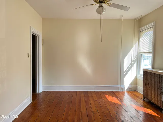 $440,000 | 9 North Franklin Street, Athens Village, NY 12015