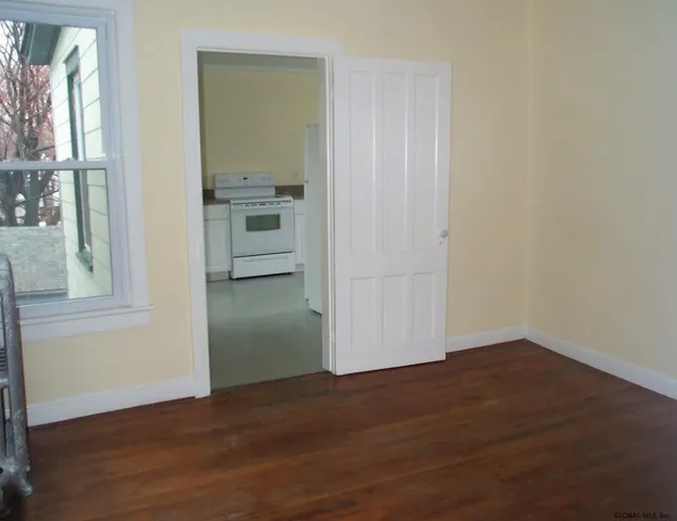 $440,000 | 9 North Franklin Street, Athens Village, NY 12015