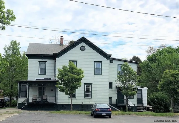 $415,000 | 9 North Franklin Street, Athens Village, NY 12015