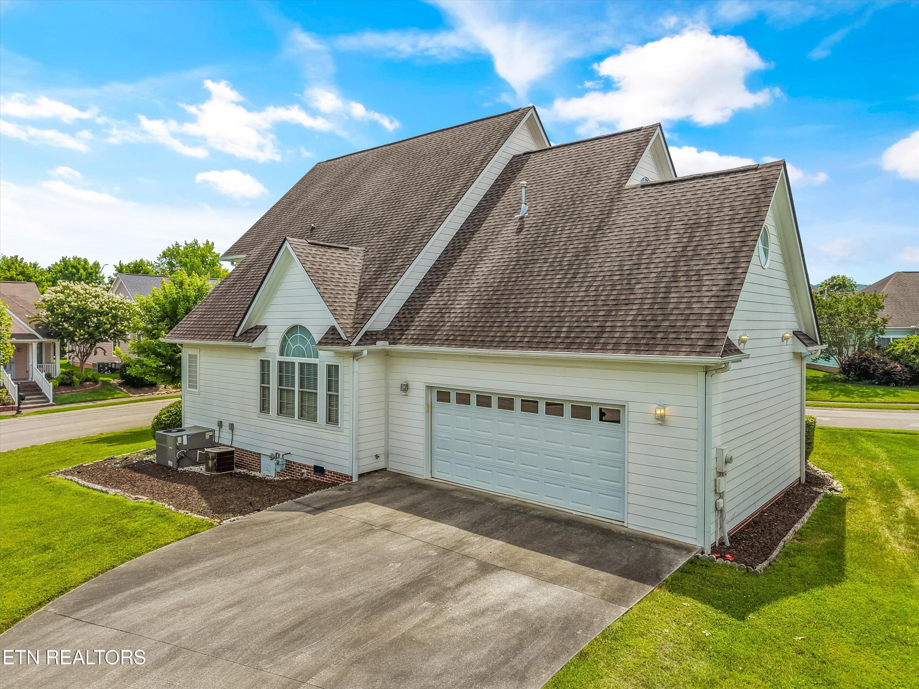 161 Liberty Court Oak Ridge, TN 37830 - Photo 34 of 45 Back Exterior