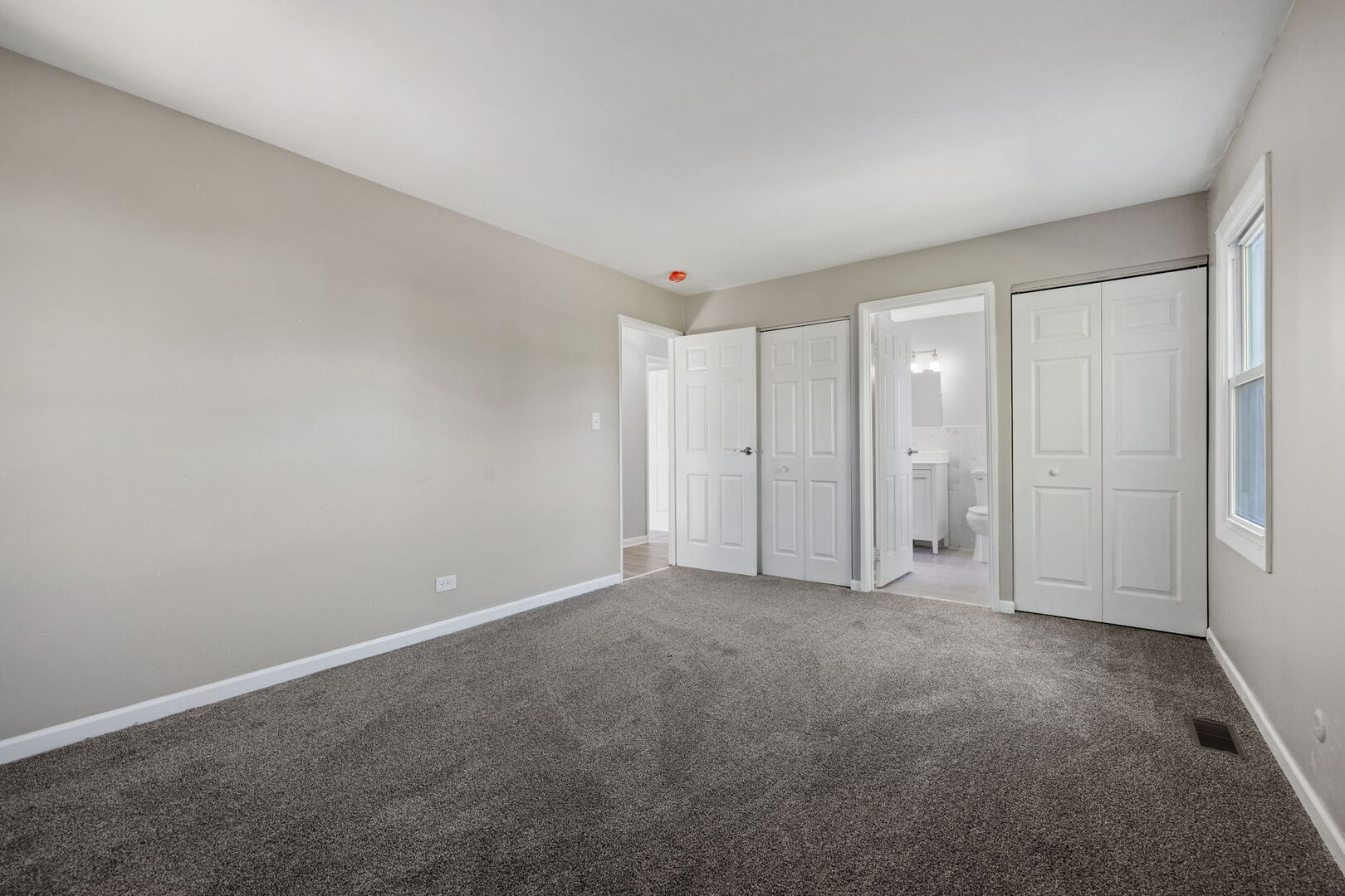 17700 Springfield Avenue Country Club Hills, IL 60478 - Photo 11 of 21