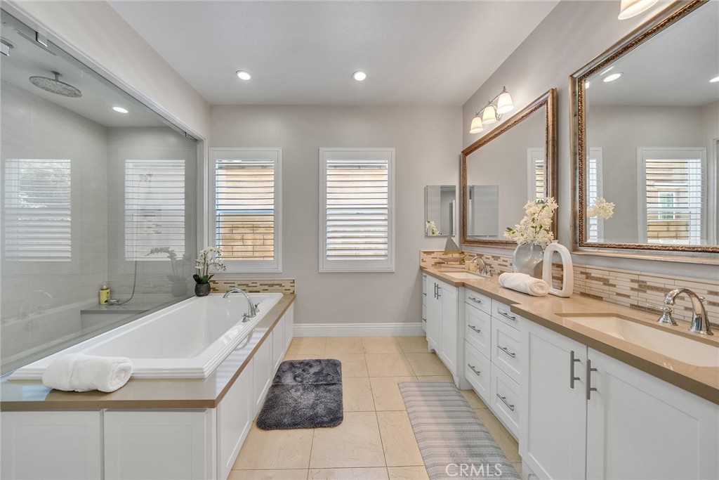 61 Windwalker Way Tustin, CA 92782 - Photo 24 of 57