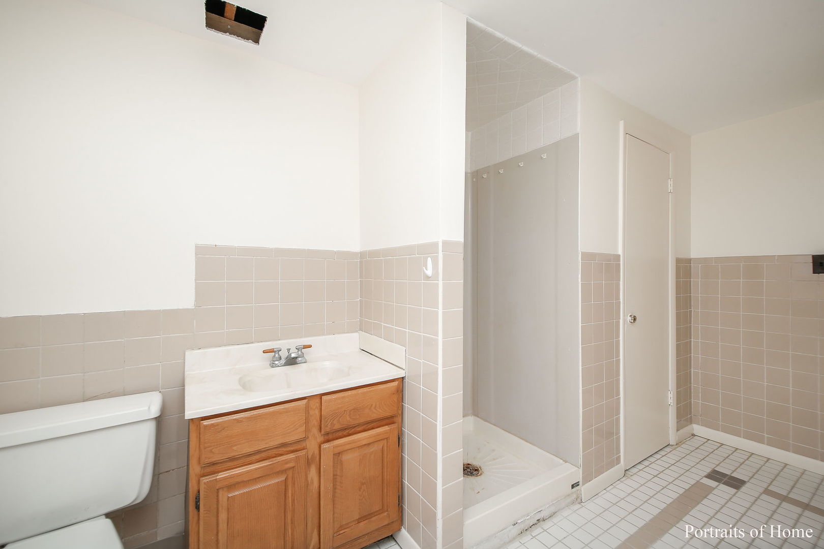 26W327 Geneva Road Wheaton, IL 60187 - Photo 18 of 25