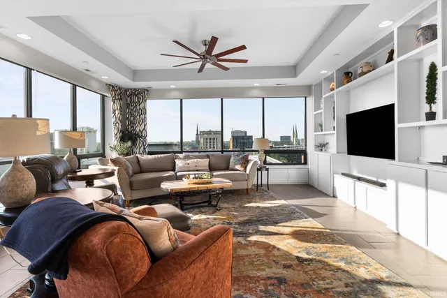 $569,900 | 203 East Berry Street, Unit 905, Fort Wayne, IN 46802