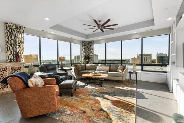 $569,900 | 203 East Berry Street, Unit 905, Fort Wayne, IN 46802