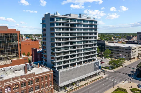 $569,900 | 203 East Berry Street, Unit 905, Fort Wayne, IN 46802