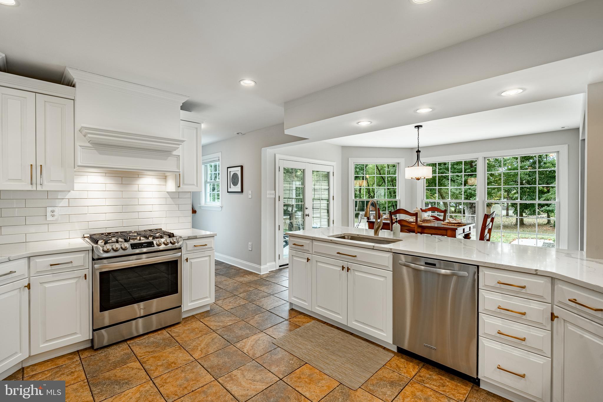 3102 Manor Road Huntingdon Valley, PA 19006 - Photo 19 of 56 Gallery Image 19
