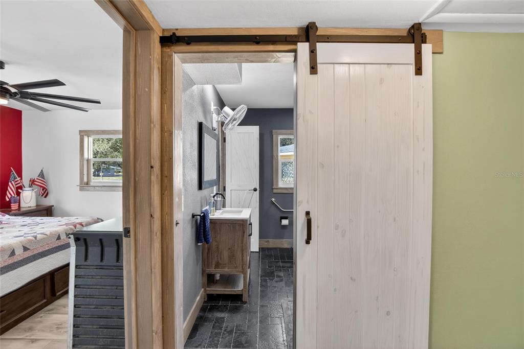 5 North Keystone Drive Clearwater, FL 33755 - Photo 16 of 67