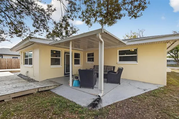 $469,000 | 5 North Keystone Drive, Clearwater, FL 33755