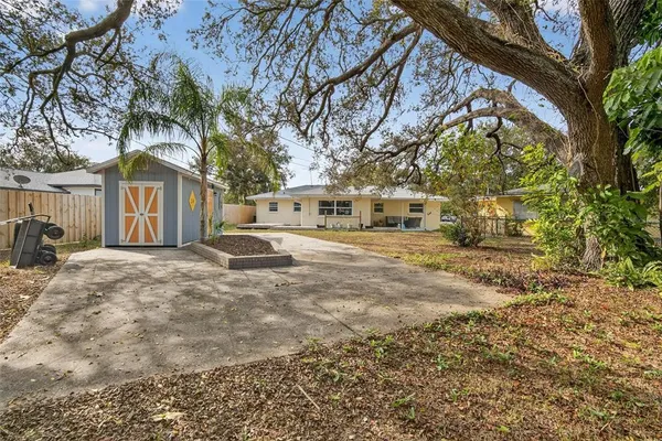 $469,000 | 5 North Keystone Drive, Clearwater, FL 33755