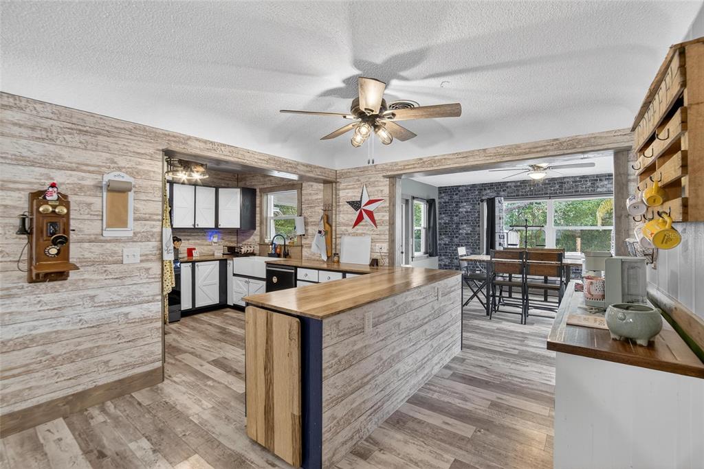 5 North Keystone Drive Clearwater, FL 33755 - Photo 4 of 67