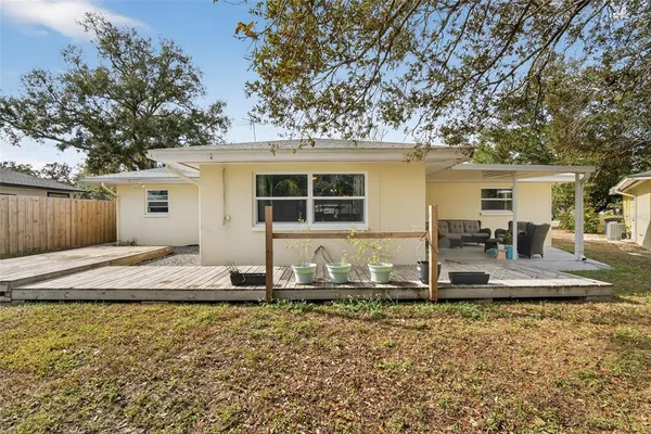$469,000 | 5 North Keystone Drive, Clearwater, FL 33755