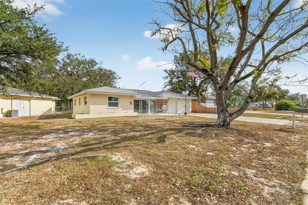 $469,000 | 5 North Keystone Drive, Clearwater, FL 33755