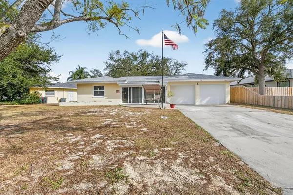 $469,000 | 5 North Keystone Drive, Clearwater, FL 33755