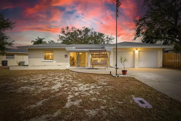 $469,000 | 5 North Keystone Drive, Clearwater, FL 33755