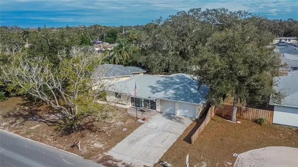 $469,000 | 5 North Keystone Drive, Clearwater, FL 33755