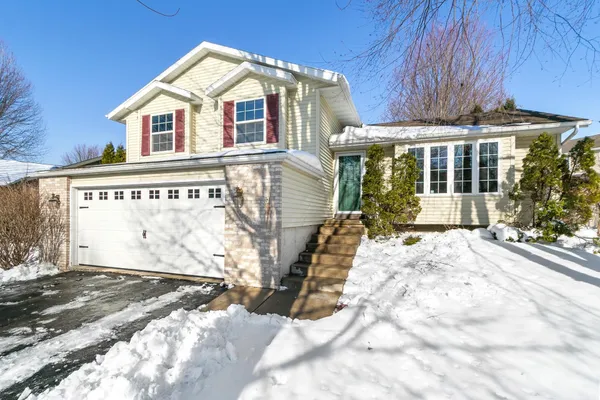 $450,000 | 3725 Basalt Lane, Madison, WI 53719