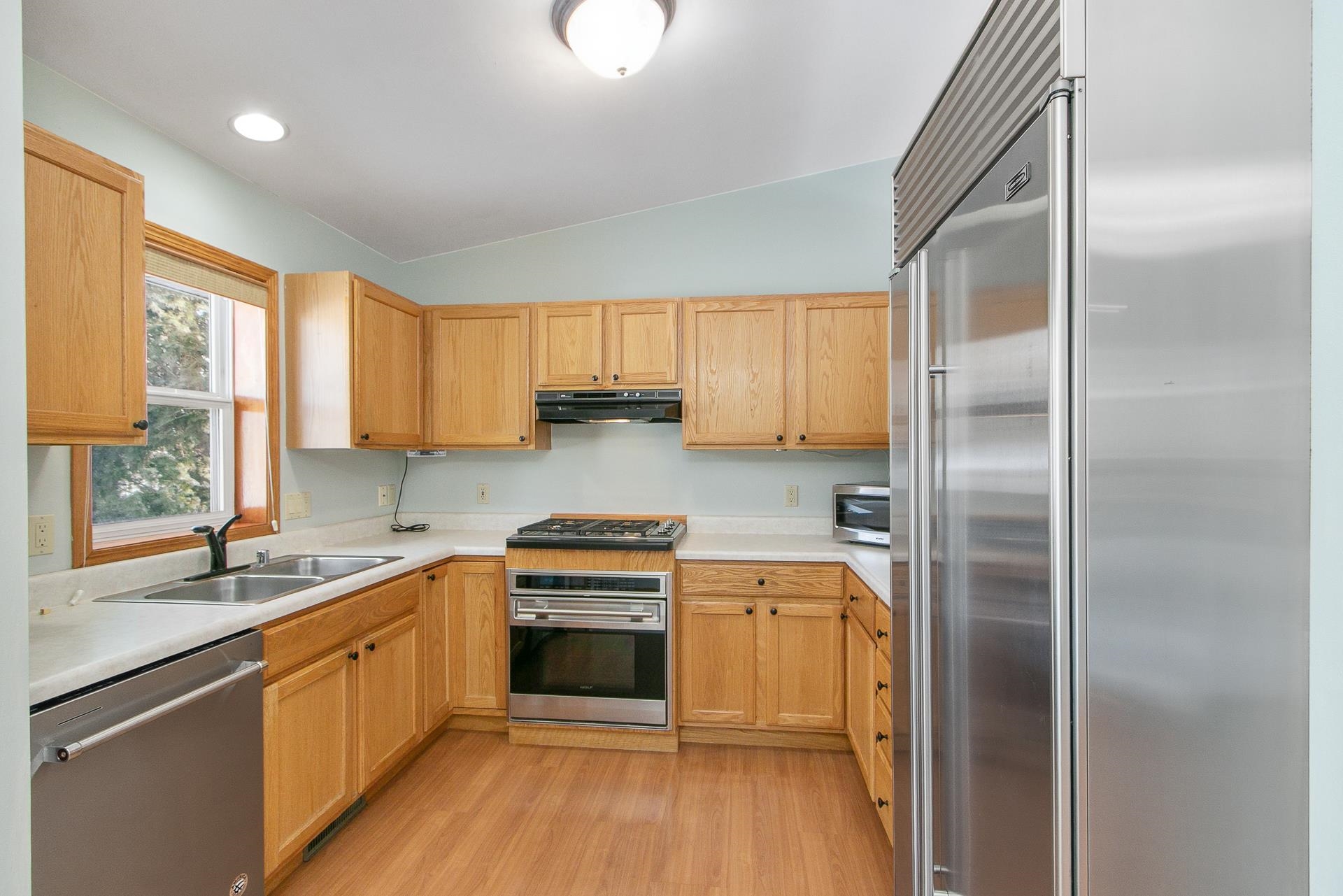 3725 Basalt Lane Madison, WI 53719 - Photo 11 of 46