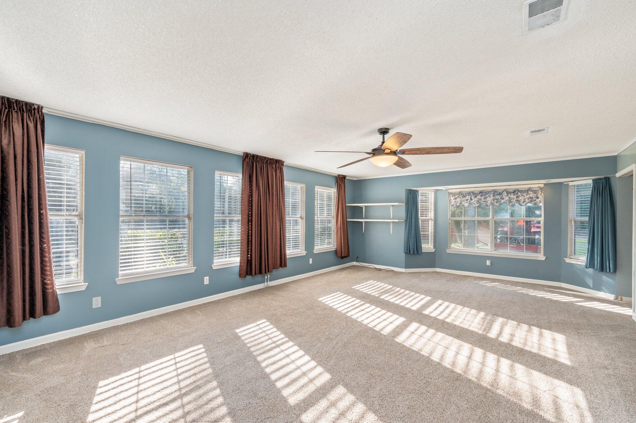 4323 Hassell Road Crestview, FL 32536 - Photo 18 of 53 22-web-or-mls-4323 Hassell Rd-18