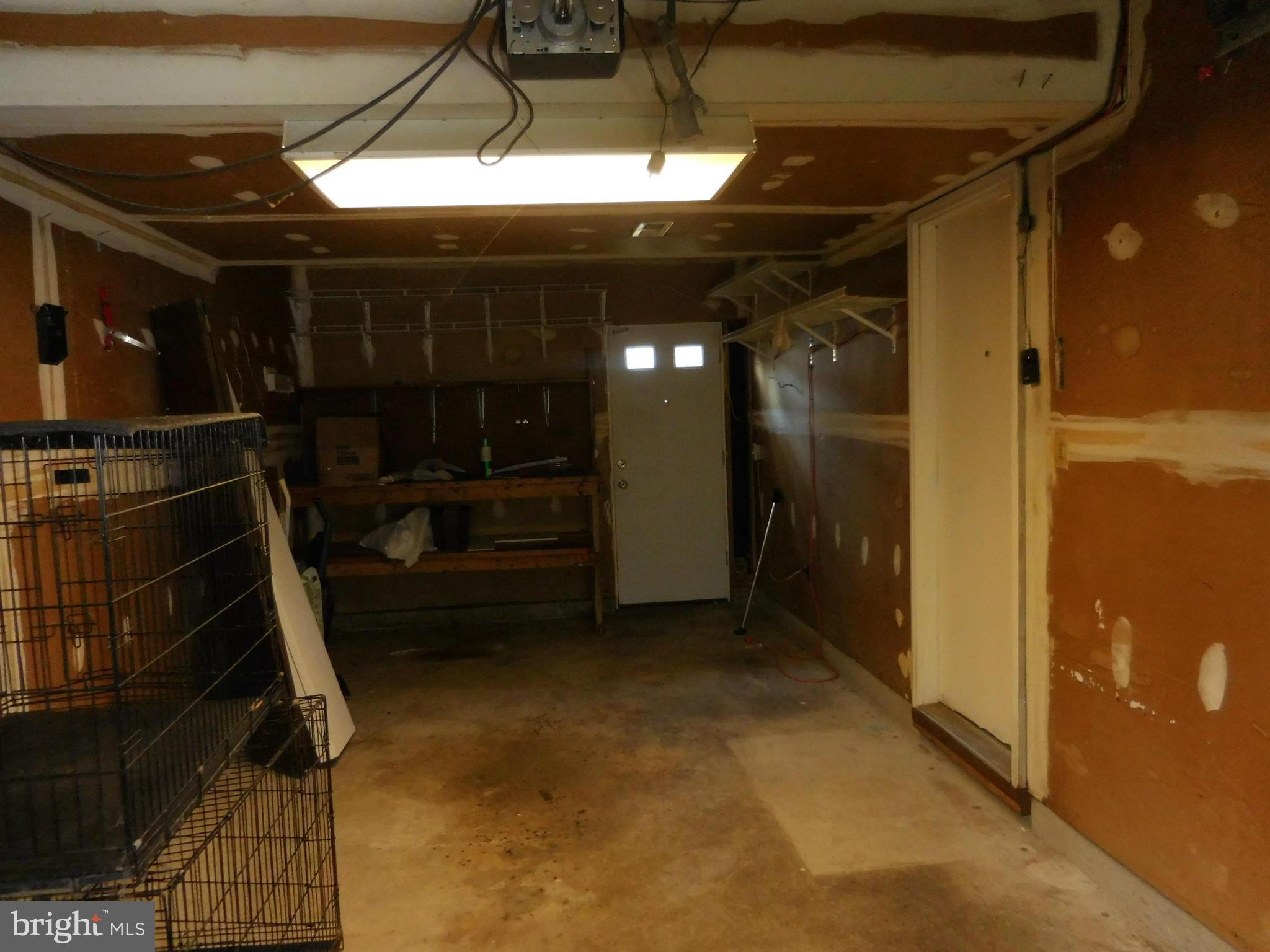 8618 Sherington Road Baltimore, MD 21236 - Photo 20 of 26 Interior (General)