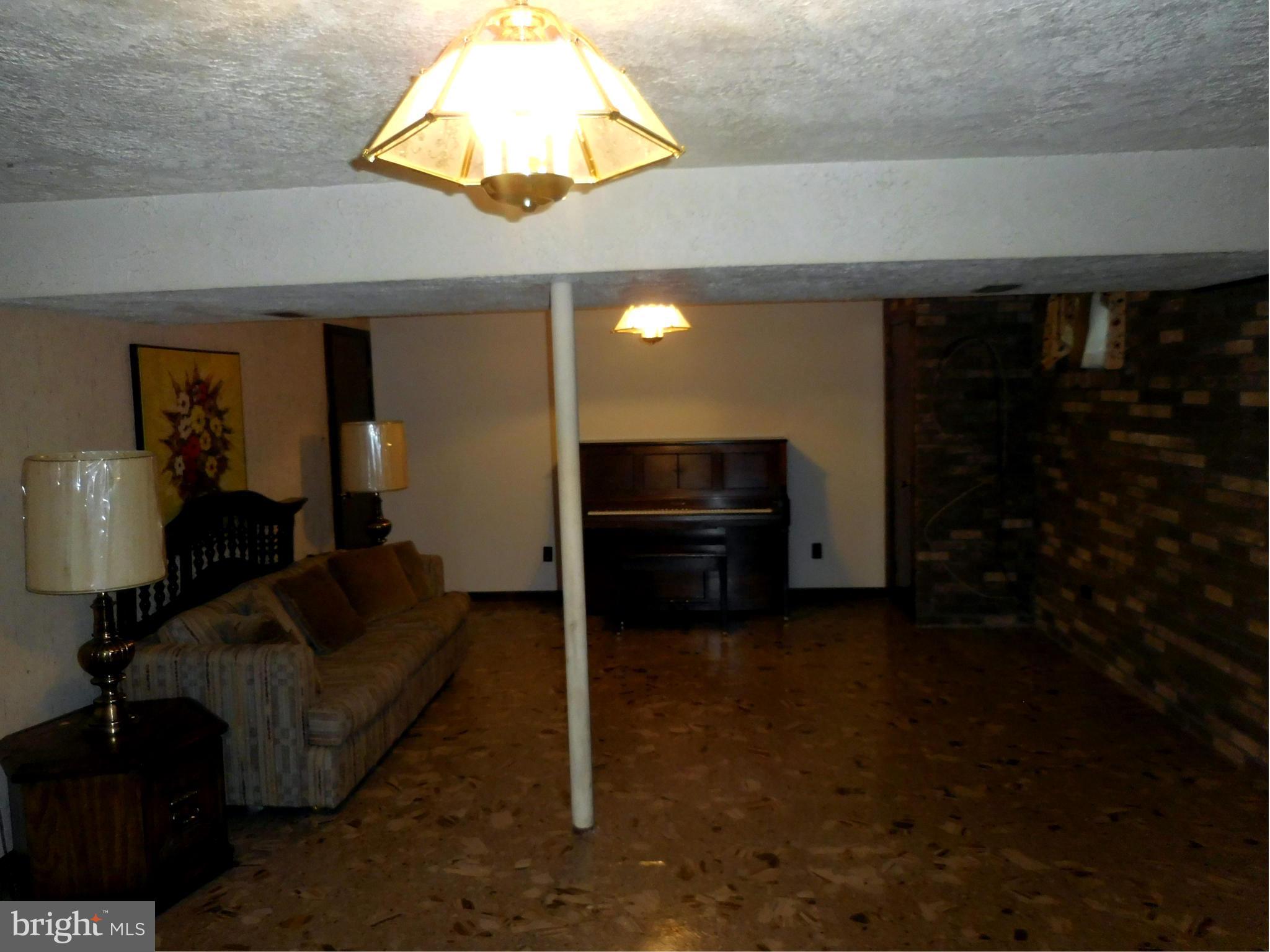 8618 Sherington Road Baltimore, MD 21236 - Photo 23 of 26 Interior (General)