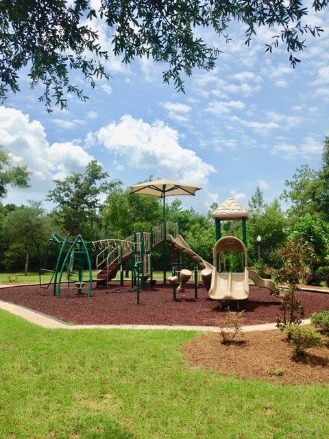 518 Vale Loop Crestview, FL 32536 - Photo 3 of 18