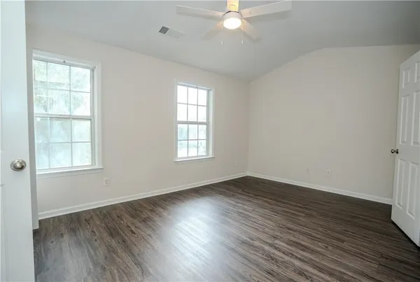$2,100 | 4645 Valais Court, Unit 109, Alpharetta, GA 30022