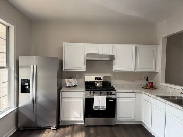 $2,100 | 4645 Valais Court, Unit 109, Alpharetta, GA 30022