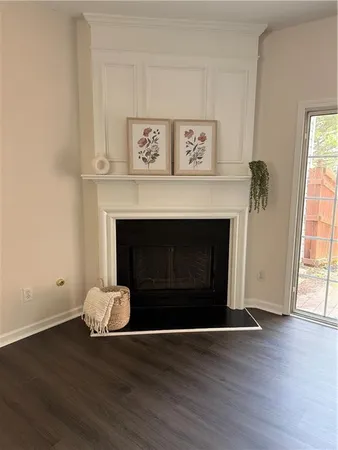 $2,100 | 4645 Valais Court, Unit 109, Alpharetta, GA 30022