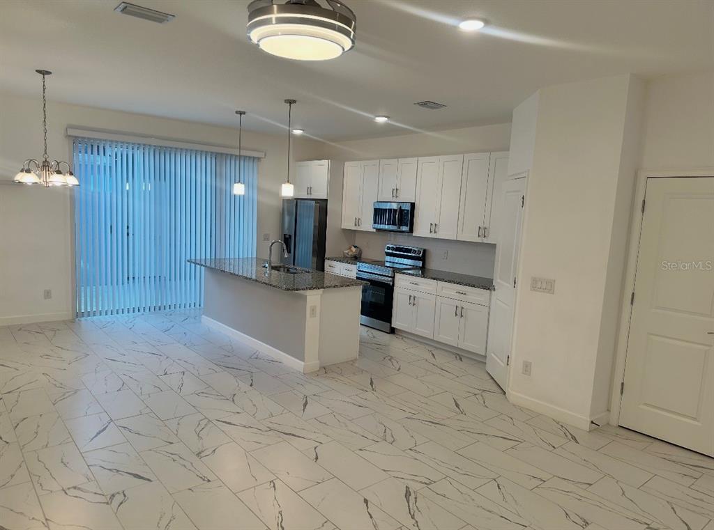 12113 Via Caselli Lane Windermere, FL 34786 - Photo 12 of 36