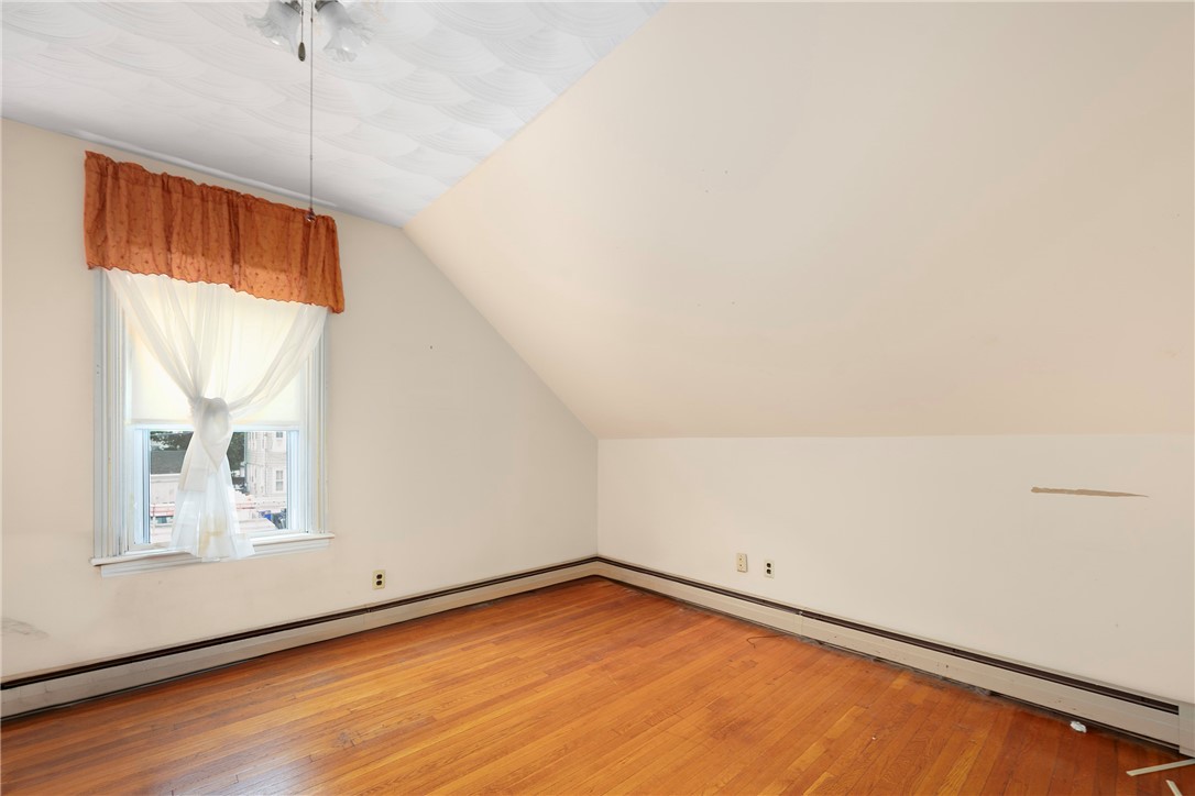 68 Appleton Avenue Pawtucket, RI 02860 - Photo 13 of 17