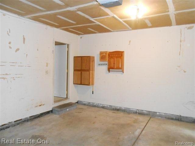 1722 Walnut Ridge Circle Canton, MI 48187 - Photo 8 of 23 Marketing (8).JPG