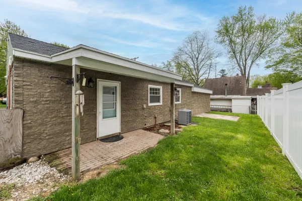 $214,900 | 113 North Cherry Street, Augusta, MI 49012