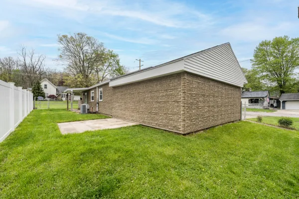 $214,900 | 113 North Cherry Street, Augusta, MI 49012