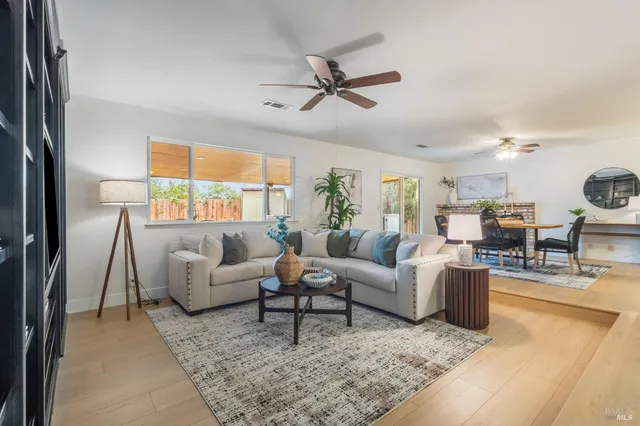 $515,000 | 296 Honeysuckle Drive, Fairfield, CA 94533