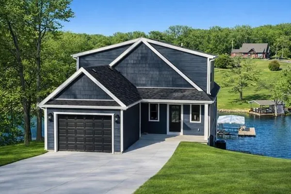 $1,199,000 | 430 Lake Viking Terrace, Gallatin, MO 64640