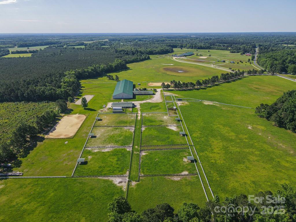 9167 Hasty Road Laurinburg, NC 28352 - Photo 6 of 48 a view of a tennis court