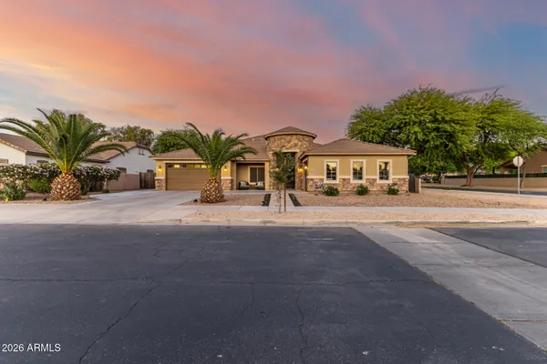 $925,000 | 21831 South 218th Street, Queen Creek, AZ 85142