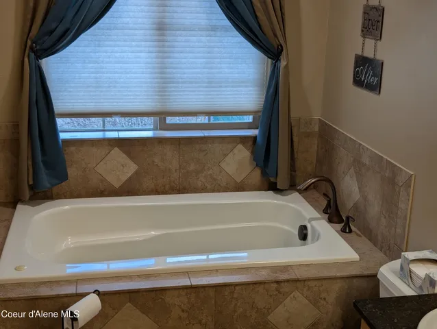 $349,900 | 3 Elsie Peak Court, Unit 3, Pinehurst, ID 83850