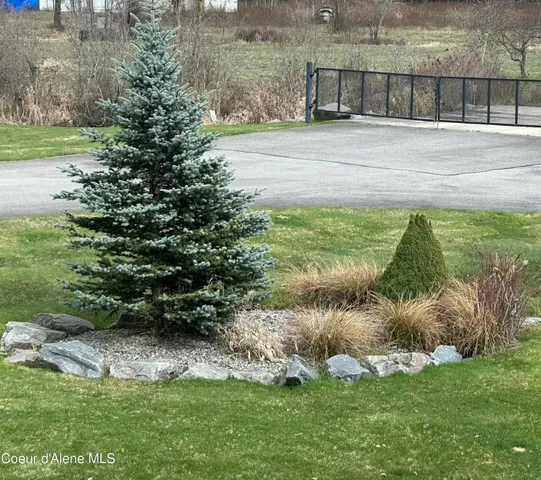 $349,900 | 3 Elsie Peak Court, Unit 3, Pinehurst, ID 83850