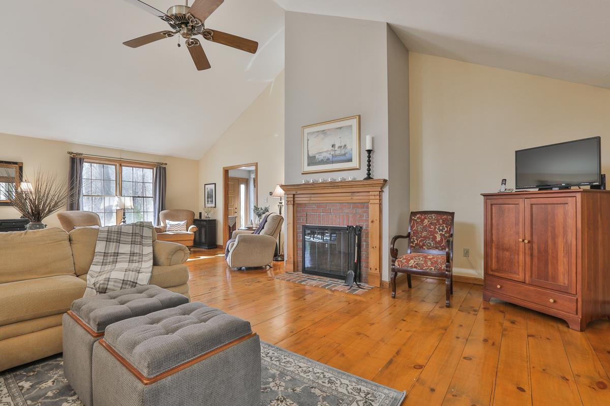 1 Gavin Road Mont Vernon, NH 03057 - Photo 11 of 40