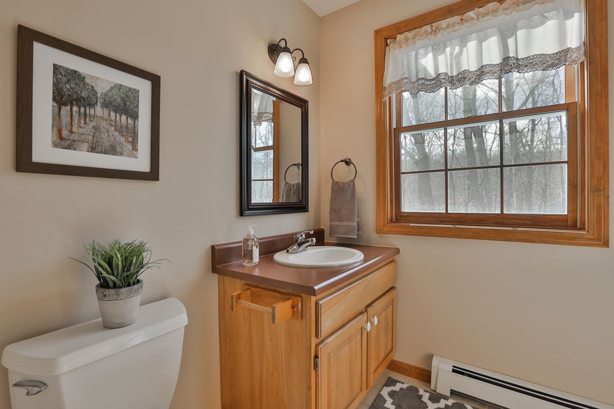 1 Gavin Road Mont Vernon, NH 03057 - Photo 7 of 40