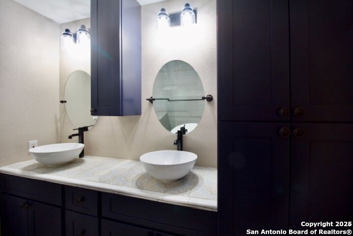 167 Lakeview Spring Branch, TX 78070 - Photo 5 of 13