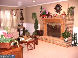 32 Euston Road West Marlton, NJ 08053 - Photo 3 of 6