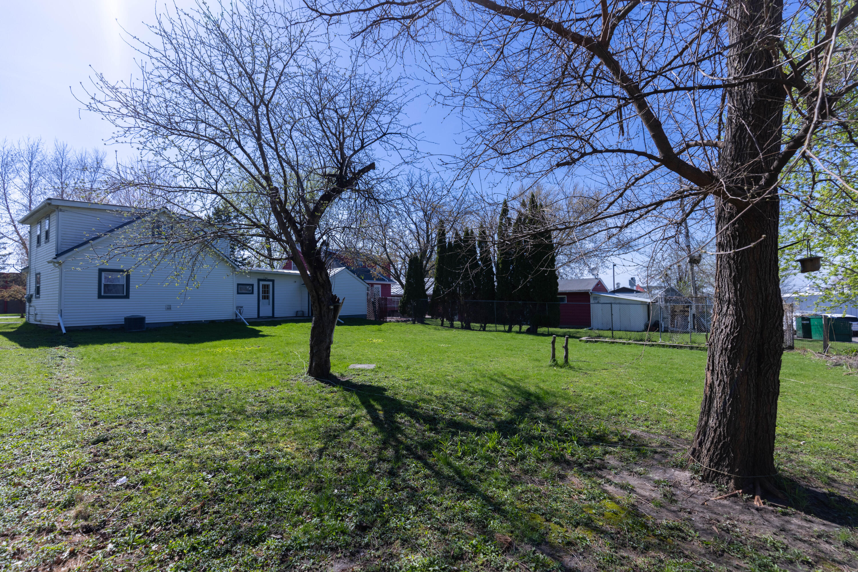 1445 Mac Arthur Road Madison, WI 53714 - Photo 11 of 41 B83A9035-HDR (1)