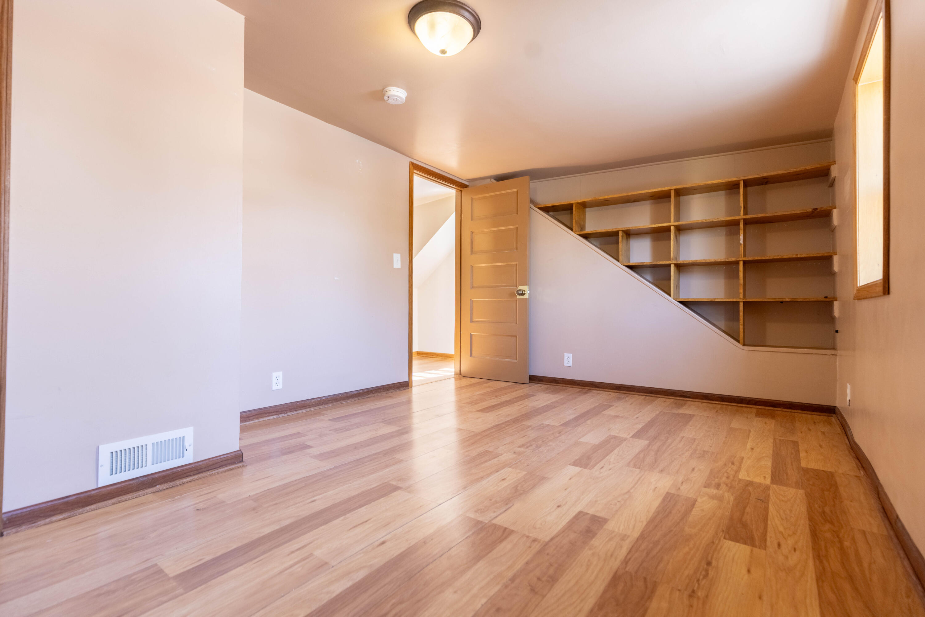 1445 Mac Arthur Road Madison, WI 53714 - Photo 31 of 41 B83A8959-HDR