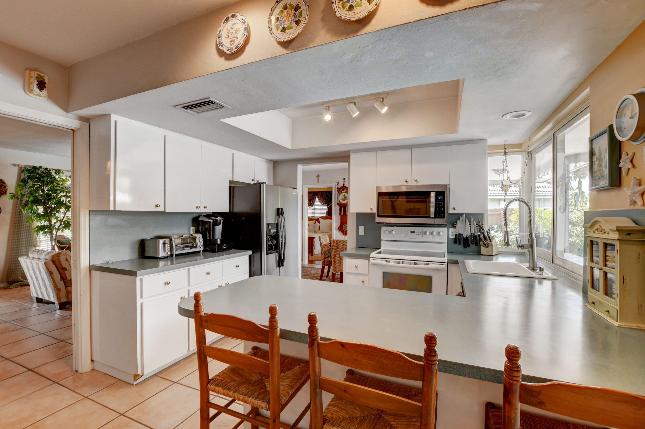 1370 Southwest 11th Street Boca Raton, FL 33486 - Photo 15 of 53 18_ebf_2102and4more